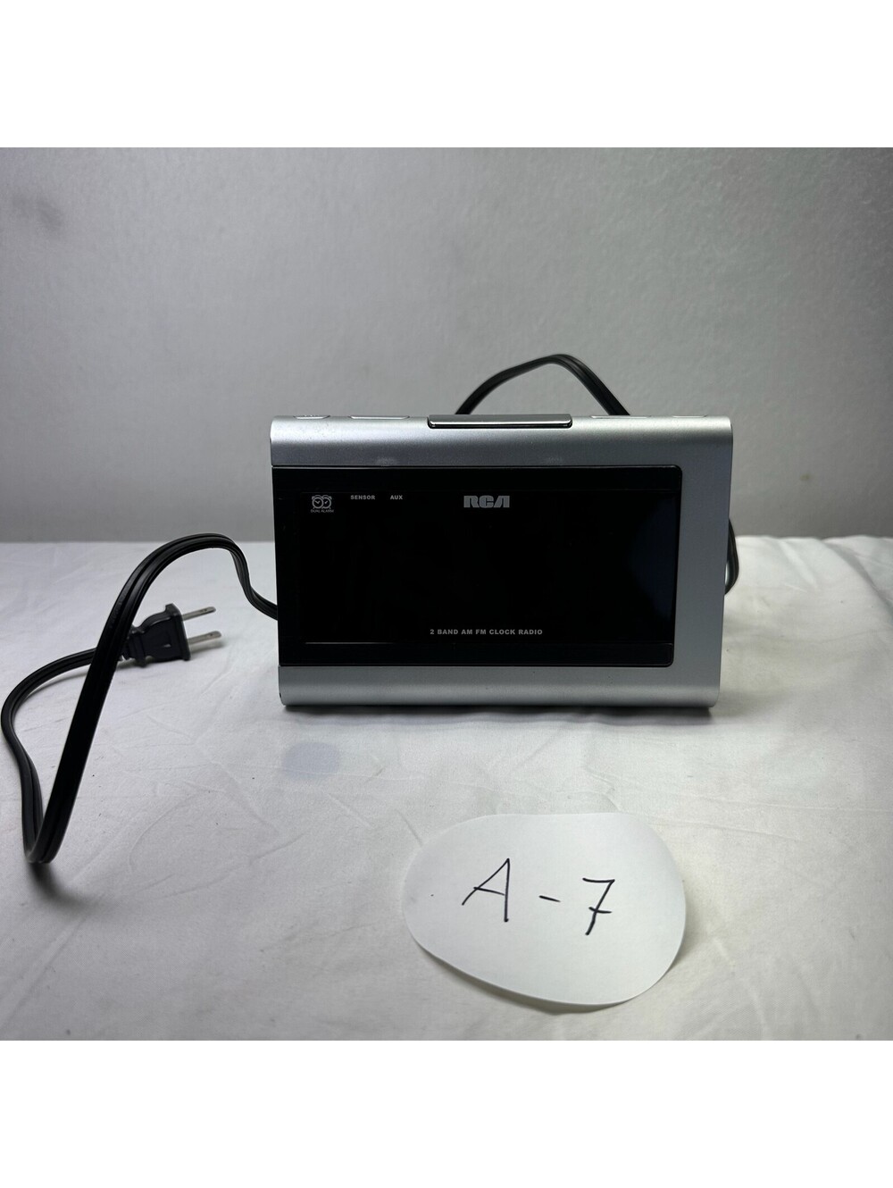 RCA RP5435C Dual Alarm AM/FM Clock Radio Blue Display Storage Location A-7